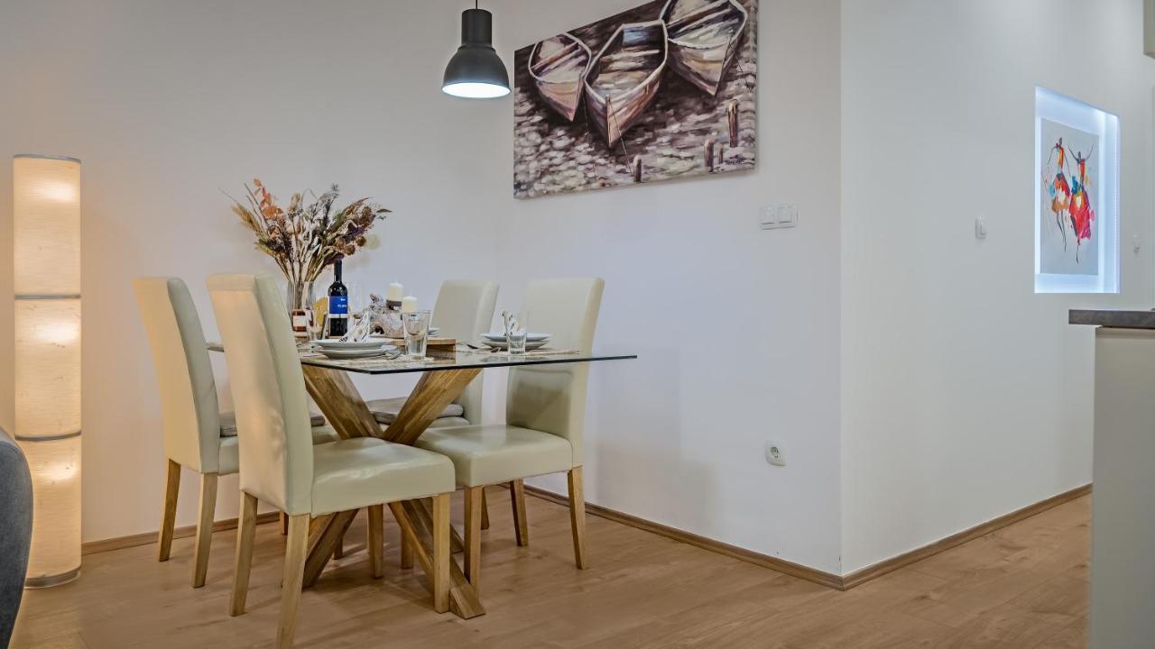 Brand New Apartment In City Center, Big Terrace Zágráb Kültér fotó
