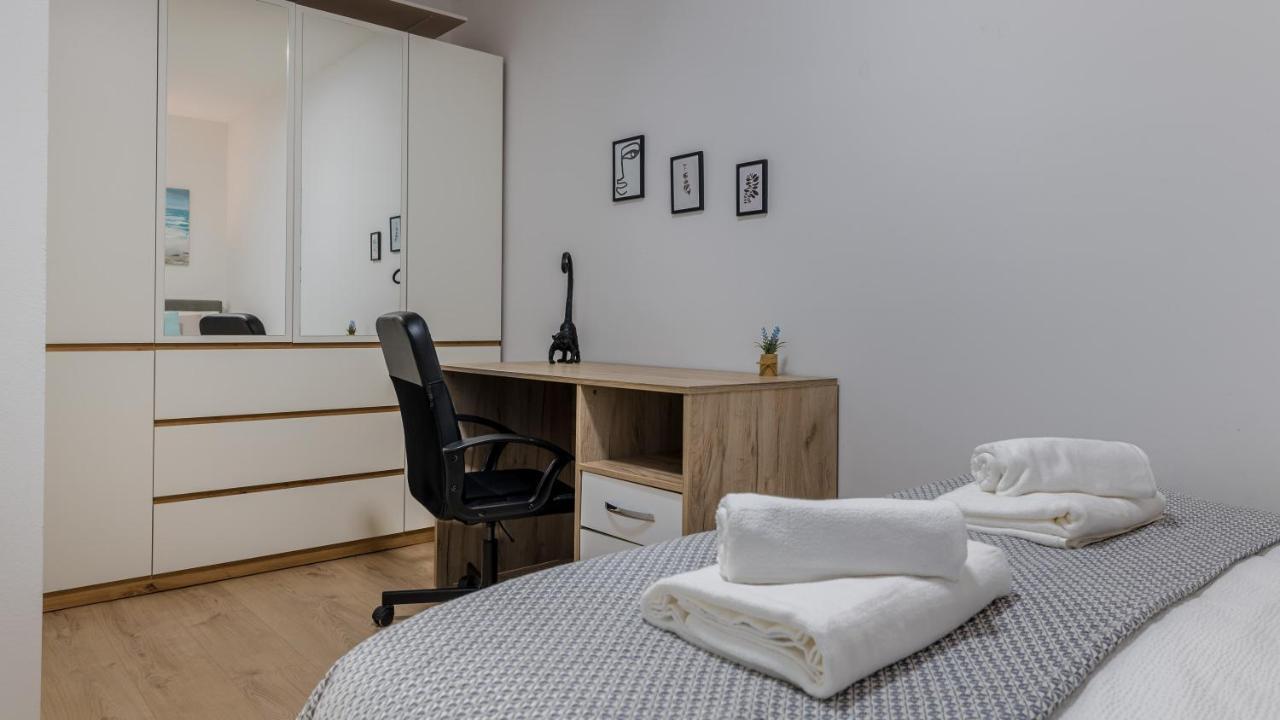Brand New Apartment In City Center, Big Terrace Zágráb Kültér fotó